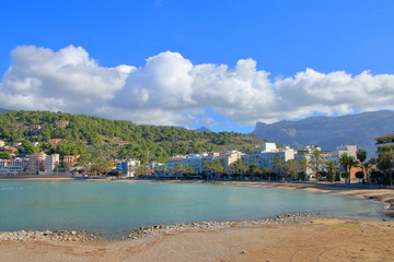 Fototapeta premium Quiet and cozy bay on the island of Palma de Mallorca.