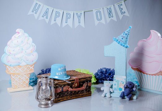 Backdrops for celebration of 1 year baby, boy & girl, smash the cake photo sessions