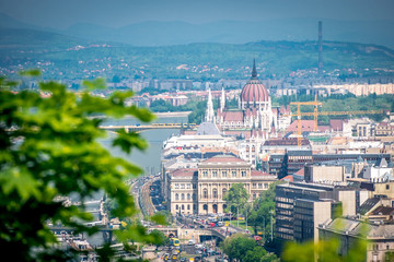 Fototapeta premium Budapest cityscape with Hungarian parliament building and Danube river, Hungary