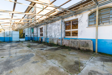 Urban exploration in an abandoned garage