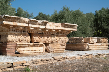 Fototapeta na wymiar ruins with engravings at nysa on the meander ancient city