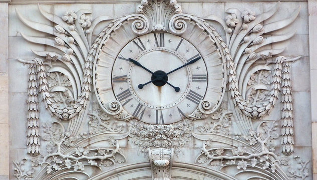 Clock of Rua Augusta Arch