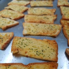 slice of bread with cheese and chives