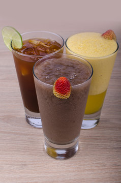 natural tamarind and strawberry juice