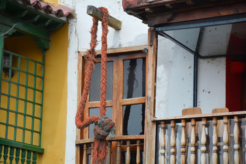 ventana casa colonial ciudad amurallada cartagena