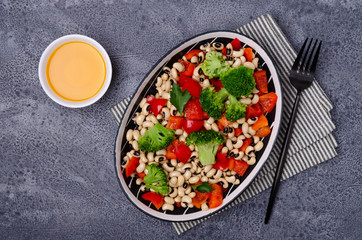 Salad beans with vegetables