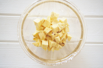 角切りさつまいも