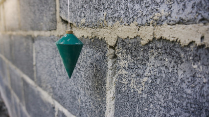 construction of a plumb using a right angle measurement