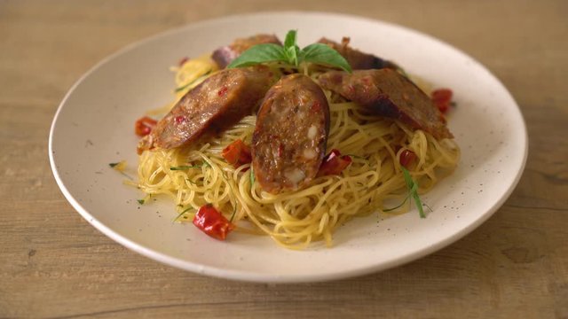 Stir-Fried Spaghetti with Sai Aua (Notrhern Thai Spicy Sausage)