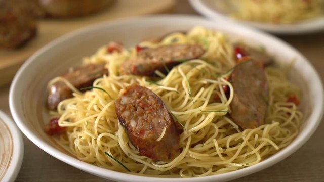 Stir-Fried Spaghetti with Sai Aua (Notrhern Thai Spicy Sausage)
