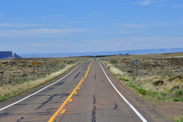 Fototapeta na wymiar Arizona, USA - july 8 2016 : road between Monument Valley and Page