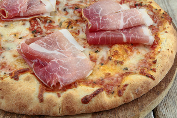 pizza on the wood table