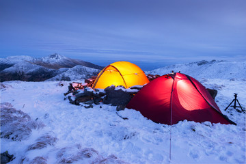 Wild winter camping in Romanian Carpathians, Rodna © Sergey Ryzhkov
