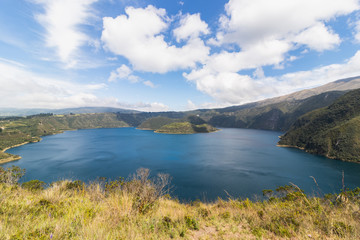 Fototapeta na wymiar Laguna Cuycocha in Ecuador