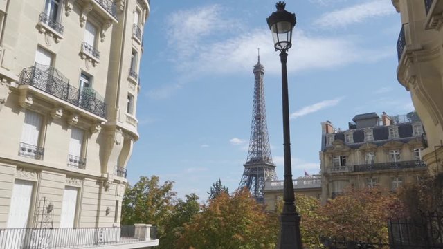 Best Eiffel Tower Photo Spot. Avenue de Camoens - Paris