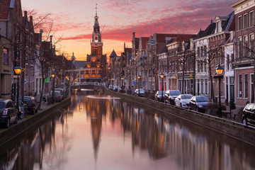 Obraz premium Sunset over the city of Alkmaar, The Netherlands