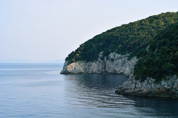 Fototapeta premium Rocky shore of the sea.