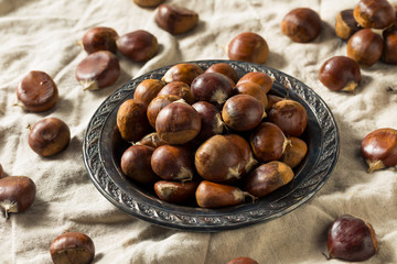 Raw Organic Brown Chestnuts