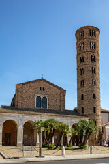 Fototapeta premium Basilica of St Apollinare Nuovo in Ravenna, Italy