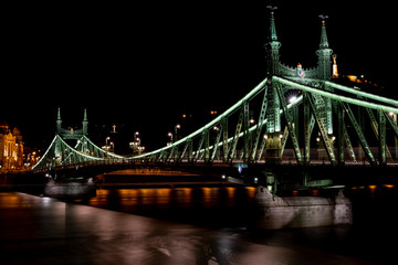 Fototapeta na wymiar Budapest - Freiheitsbrücke