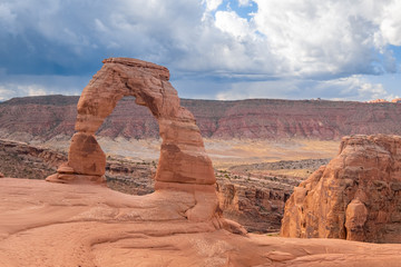 Delicate Arch, iconic freestanding natural arch, Arches National Park, adjacent to the Colorado River, Moab, Utah, USA