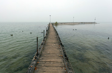 Fototapeta premium Foggy morning at lake Balaton