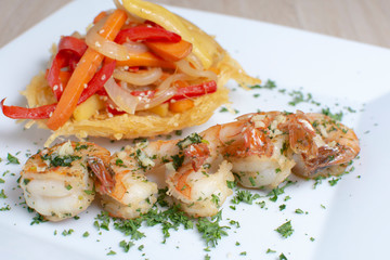  Garlic prawns and steamed vegetables