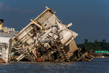 Fototapeta na wymiar Ship Breaking Yard at Chittagong, Bangladesh