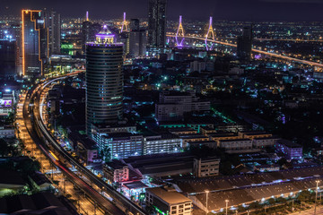 Fototapeta na wymiar Bangkok cityscape. Bangkok downtown at night view in the business district, Beautiful twilight give the city a modern style.