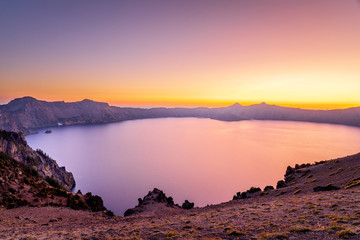 Fototapeta na wymiar Crater Lake Sunset