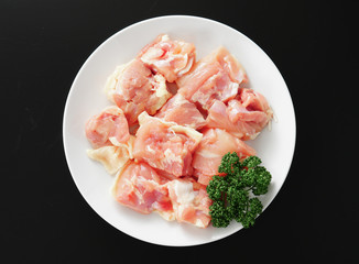 鶏肉　もも　角切り