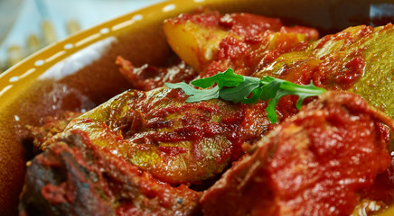 Carne de cerdo en pipian rojo