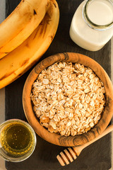 oats,banana,milk preparing breakfast