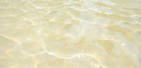 Fototapeta na wymiar Swimming pool and sunlight reflection