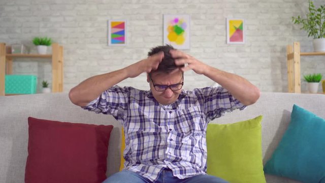 man hair who have problems with dandruff
