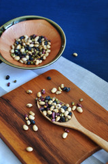Obraz na płótnie Canvas Healthy Beans Full in Wooden Spoon
