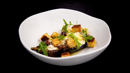 aubergine