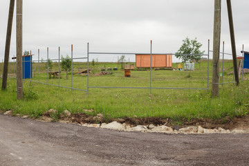The street in the cottage settlement under construction