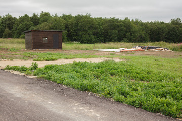 The street in the cottage settlement under construction
