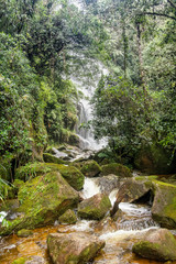 Fototapeta na wymiar Cachoeira em Itatiaia