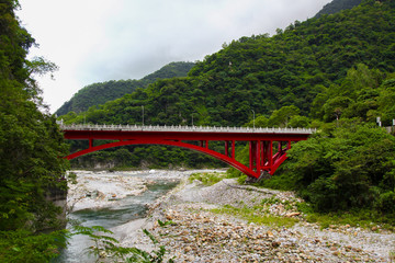 Fototapeta na wymiar Landscape View in Taroko red bridge, Taroko national park, Hualien, Taiwan.