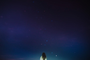 girl back with stars
