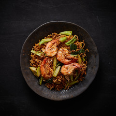 Stir fried noodles with shrimps and vegetables..