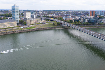 Fototapeta na wymiar Rheinkniebrücke in Düsseldorf - Germany