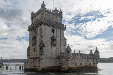 Obraz premium Torre de Belem - das Tor zum Ozean in Lissabon