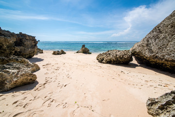 Fototapeta na wymiar A beautiful view of Padang Padang beach in Bali, Indonesia