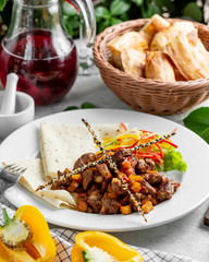 azerbaijani traditional cousine ciz biz