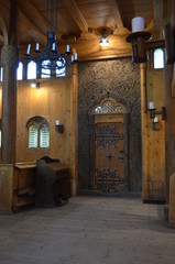 Świątynia Wang w Karpaczu, drzwi wewnątrz © Ewa