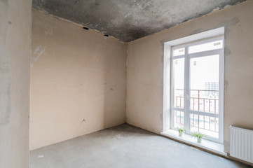 Russia, Moscow- July 21, 2019: interior room apartment. rough repair for self-finishing. interior decoration, bare walls of the room, stage of construction