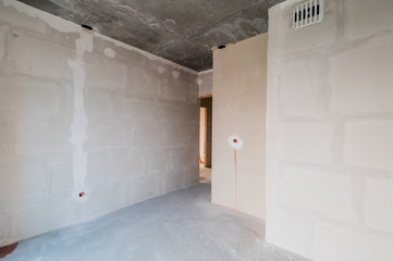 Russia, Moscow- July 21, 2019: interior room apartment. rough repair for self-finishing. interior decoration, bare walls of the room, stage of construction